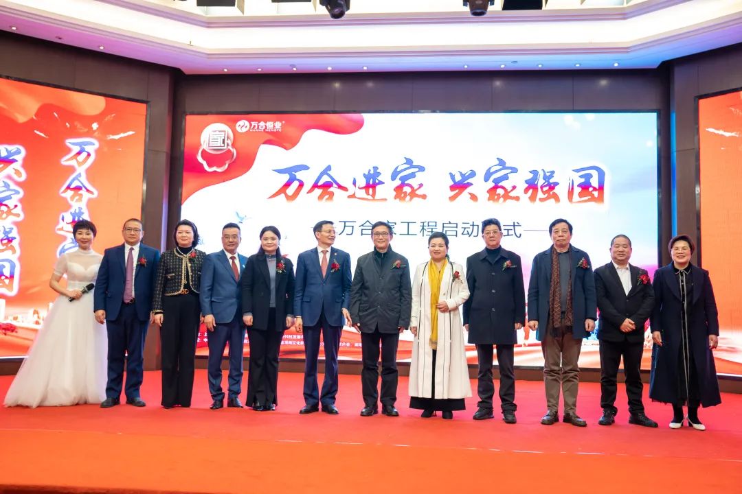 三流的父親喜歡用暴力，二流的父親一臉嚴(yán)肅，頂流的父親是怎樣?？